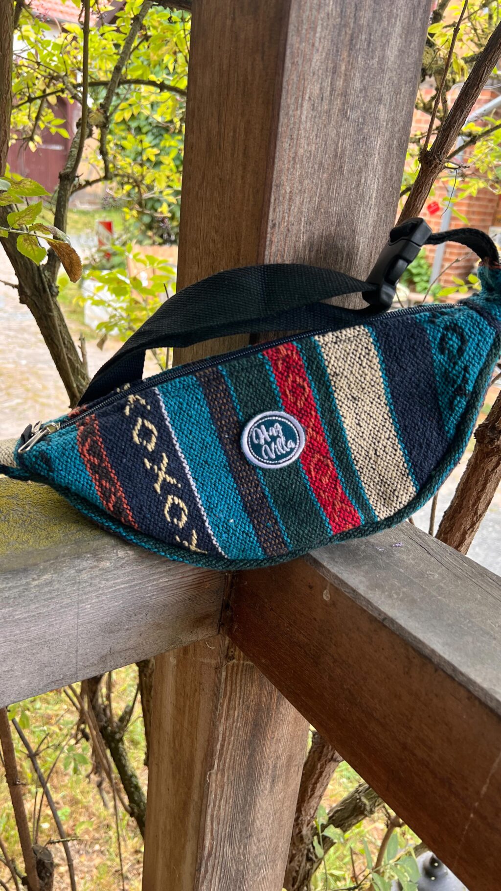 Instagram post from hazvilla.design. This post is in position 4.